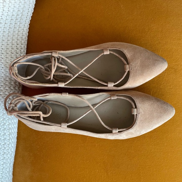 Lord & Taylor Suede Lace-Up Tan Flats - Size 8 - Picture 2 of 4